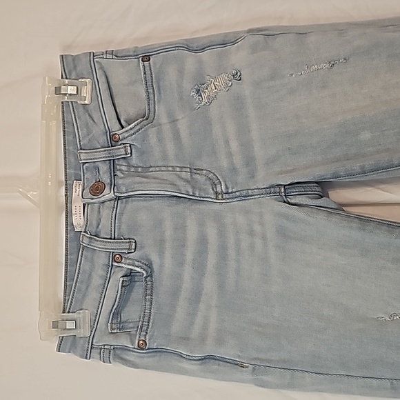 Jeans size 0 high rise - Picture 3 of 6